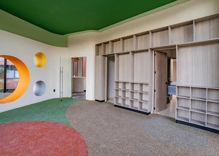 Ocean View 2bdr Luxury - Free Club Apartment *