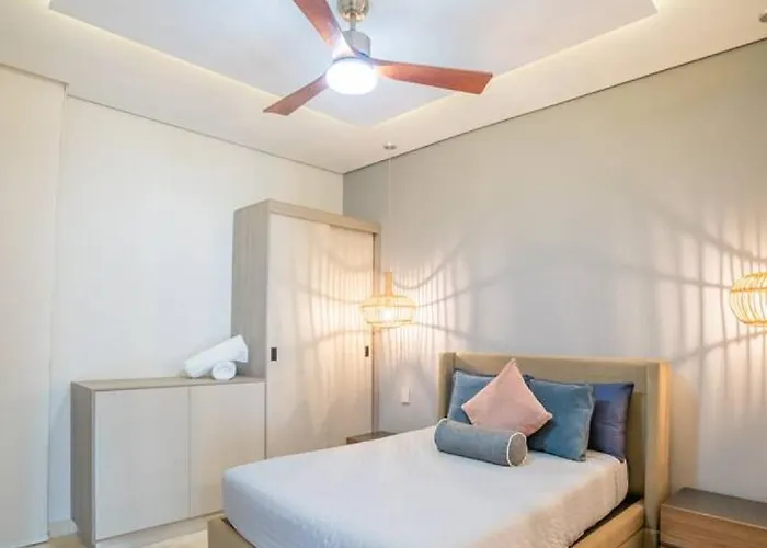Ocean View 2bdr Luxury - Free Club Apartment
